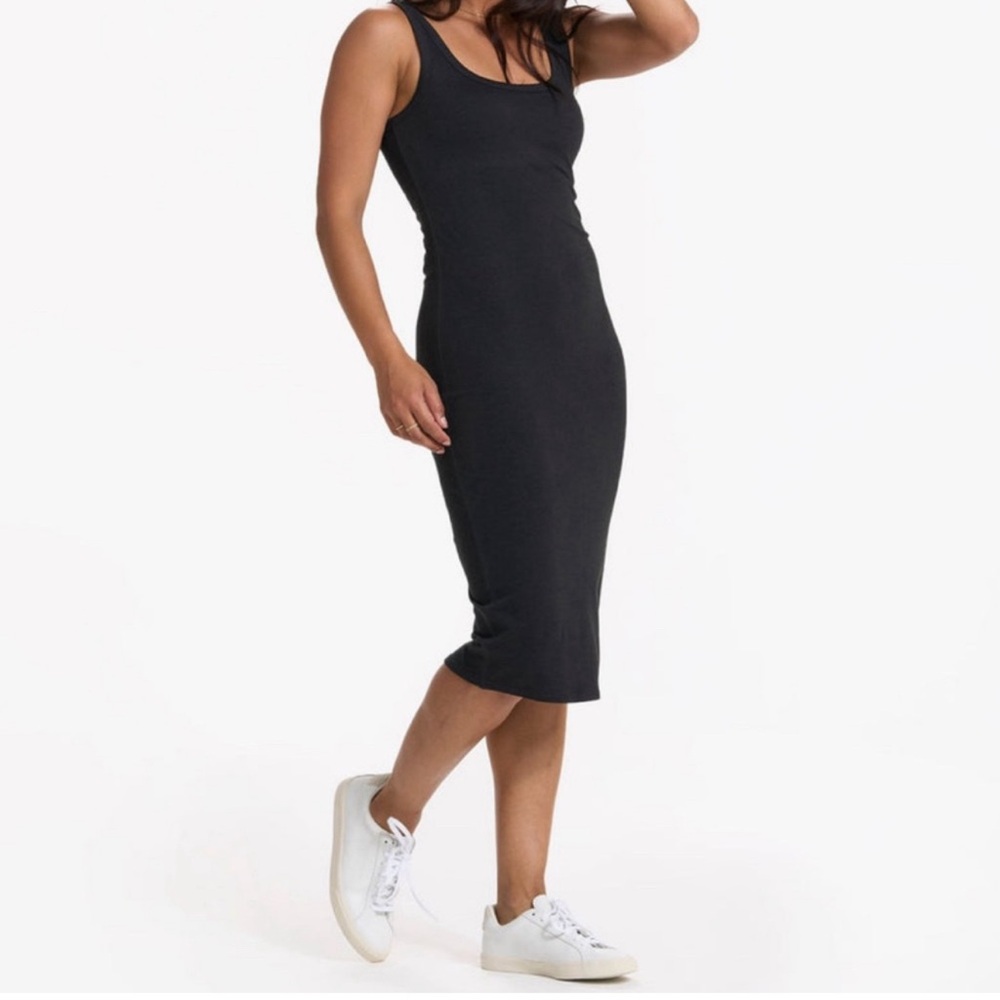 Size Small Vuori Black Heather Halo Knit Dress